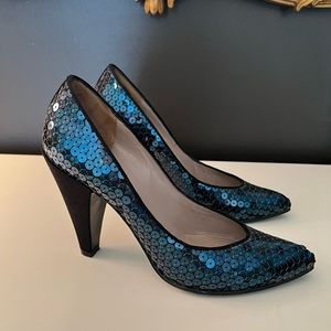 Marc by Marc Jacobs navy and black sequined heels size 38